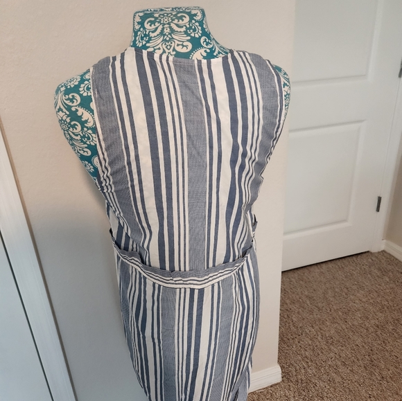 Bindu dresses - Picture 5 of 5